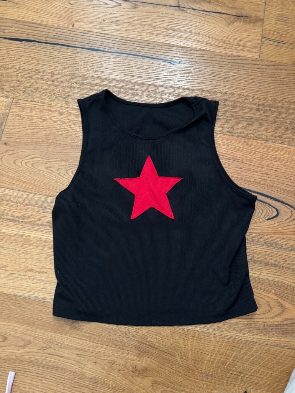 Star Graphic Crop Tank
